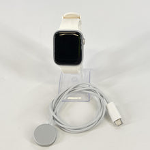 Load image into Gallery viewer, Apple Watch (Series 6) 44mm Silver Unlocked 32GB