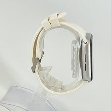 Load image into Gallery viewer, Apple Watch (Series 6) 44mm Silver Unlocked 32GB
