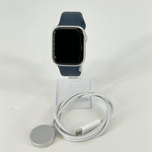 Load image into Gallery viewer, Apple Watch (Series 9) 45mm Silver WiFi 64GB