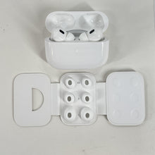 Load image into Gallery viewer, Apple AirPods Pro (2nd Gen.) Lightning White