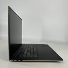 Load image into Gallery viewer, Dell Precision 5550 15.6 Gray 2.6 GHz Intel Core i7 10th Gen. 32GB RAM 512GB Solid State Drive NVIDIA Quadro T1000 4 GB