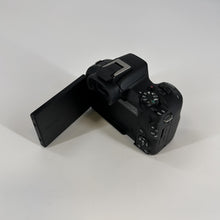 Load image into Gallery viewer, Canon EOS R50 24.2MP Black