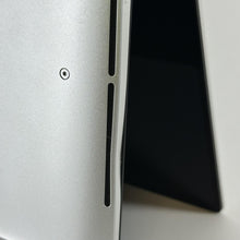 Load image into Gallery viewer, Dell XPS 15 9500 Gray 2.4 GHz Intel Core i9 10th Gen. 32GB RAM 1TB Solid State Drive NVIDIA GeForce GTX 1650 Ti 4 GB
