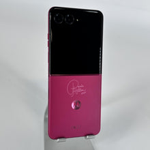 Load image into Gallery viewer, Motorola Razr Plus (2024) 256GB Pink (GSM Unlocked)