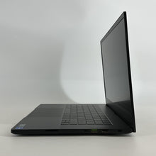 Load image into Gallery viewer, Razer Blade 15 2022 Black 2.4 GHz Intel Core i7 12th Gen. 32GB RAM 1TB Solid State Drive NVIDIA GeForce RTX 3070 Ti 8 GB