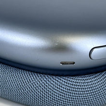 Load image into Gallery viewer, Apple AirPods Max Lightning Blue