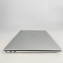 Load image into Gallery viewer, Dell XPS 15 9500 Gray 2.6 GHz Intel Core i7 10th Gen. 32GB RAM 256GB Solid State Drive NVIDIA GeForce GTX 1650 Ti 4 GB