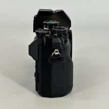 Load image into Gallery viewer, Olympus OM-D E-M10 IV 20.3MP Black