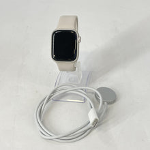 Load image into Gallery viewer, Apple Watch (Series 8) 41mm Silver Unlocked 32GB