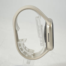 Load image into Gallery viewer, Apple Watch (Series 8) 41mm Silver Unlocked 32GB