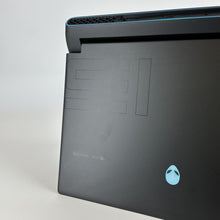 Load image into Gallery viewer, Dell Alienware m15 R6 Black 2.3 GHz Intel Core i7 11th Gen. 16GB RAM 512GB Solid State Drive NVIDIA GeForce RTX 3060 6 GB