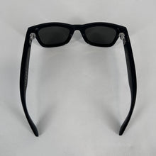 Load image into Gallery viewer, Meta Ray-Ban Meta Wayfarer (Gen 1) Matte Black 32GB