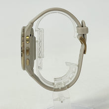 Load image into Gallery viewer, Garmin Venu 3S 41mm Gold GPS