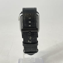 Load image into Gallery viewer, Apple Watch (Series 6) 44mm Silver Unlocked 32GB