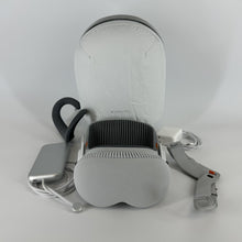 Load image into Gallery viewer, Apple Vision Pro 1TB