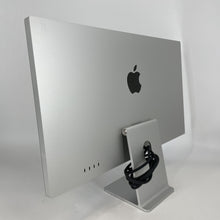 Load image into Gallery viewer, Apple Studio Display 27in 2022 Silver