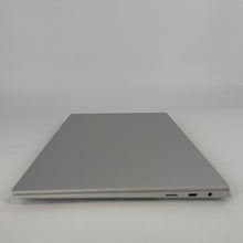 Load image into Gallery viewer, Dell XPS 14 9440 Platinum 3.8 GHz Intel Core Ultra 7 32GB RAM 1TB Solid State Drive