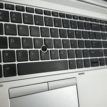 Load image into Gallery viewer, HP Elitebook 850 G5 15.6 Silver 1.9 GHz Intel Core i7 8th Gen. 16GB RAM 256GB Solid State Drive