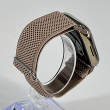 Load image into Gallery viewer, Apple Watch (Series 9) 45mm Gold Unlocked 64GB