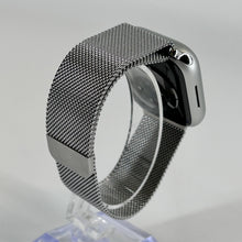 Load image into Gallery viewer, Apple Watch (Series 9) 41mm Silver WiFi 64GB