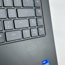 Load image into Gallery viewer, Dell Alienware m15 R6 Silver 2.3 GHz Intel Core i7 11th Gen. 16GB RAM 512GB Solid State Drive NVIDIA GeForce RTX 3060 6 GB