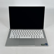 Load image into Gallery viewer, Razer Book 13.4 Silver 2.8 GHz Intel Core i7 11th Gen. 16GB RAM 1TB Solid State Drive