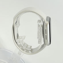 Load image into Gallery viewer, Apple Watch (Series 6) 40mm Silver WiFi 32GB