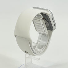 Load image into Gallery viewer, Apple Watch (Series 6) 40mm Silver WiFi 32GB