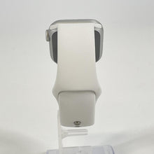 Load image into Gallery viewer, Apple Watch (Series 6) 40mm Silver WiFi 32GB