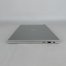 Load image into Gallery viewer, Razer Book 13.4 Silver 2.8 GHz Intel Core i7 11th Gen. 16GB RAM 1TB Solid State Drive