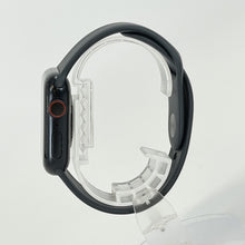 Load image into Gallery viewer, Apple Watch (Series 8) 41mm Space Black Unlocked 32GB