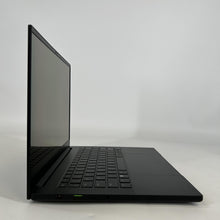 Load image into Gallery viewer, Razer Blade 14 2025 Black 2.6 GHz AMD Ryzen AI 9 365 16GB RAM 1TB Solid State Drive NVIDIA GeForce RTX 5060 8 GB