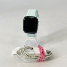 Load image into Gallery viewer, Apple Watch (Series 8) 45mm Space Black Unlocked 32GB