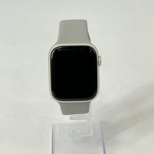 Load image into Gallery viewer, Apple Watch (Series 8) 45mm Gold WiFi 32GB