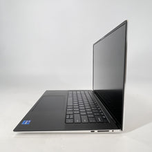 Load image into Gallery viewer, Dell XPS 15 9520 Silver 2.3 GHz Intel Core i7 12th Gen. 16GB RAM 512GB Solid State Drive