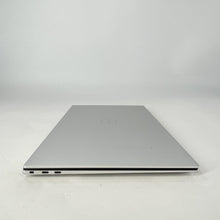 Load image into Gallery viewer, Dell XPS 15 9520 Silver 2.3 GHz Intel Core i7 12th Gen. 16GB RAM 512GB Solid State Drive
