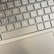 Load image into Gallery viewer, Dell XPS 15 9520 Silver 2.3 GHz Intel Core i7 12th Gen. 32GB RAM 1TB Solid State Drive NVIDIA GeForce RTX 3050 Ti 4 GB