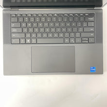 Load image into Gallery viewer, Dell XPS 15 9520 Silver 2.3 GHz Intel Core i7 12th Gen. 16GB RAM 512GB Solid State Drive