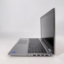 Load image into Gallery viewer, Dell Latitude 5540 15.6 Gray 1.7 GHz Intel Core i7 13th Gen. 16GB RAM 512GB Solid State Drive