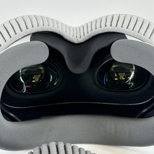 Load image into Gallery viewer, Apple Vision Pro (M5) 1TB