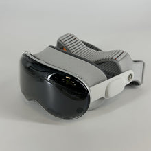 Load image into Gallery viewer, Apple Vision Pro (M5) 1TB