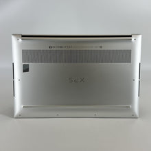 Load image into Gallery viewer, Dell XPS 15 9520 Silver 2.5 GHz Intel Core i9 12th Gen. 32GB RAM 1TB Solid State Drive NVIDIA GeForce RTX 3050 Ti 4 GB