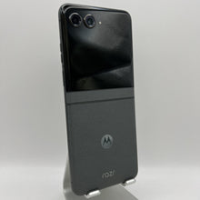 Load image into Gallery viewer, Motorola Razr (2024) 256GB Gray (TracFone)