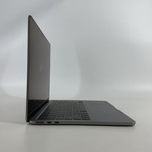 Load image into Gallery viewer, Apple MacBook Air 13 13.6 2022 Space Gray 3.49 GHz M2 8-Core CPU 8GB RAM 256GB Solid State Drive 8-Core GPU