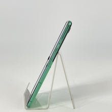 Load image into Gallery viewer, Motorola Razr (2025) 256GB Green (TracFone)