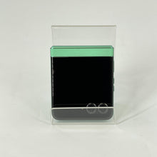 Load image into Gallery viewer, Motorola Razr (2025) 256GB Green (TracFone)