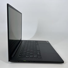 Load image into Gallery viewer, Razer Blade 14 2025 Black 2.0 GHz AMD Ryzen AI 9 365 32GB RAM 1TB Solid State Drive NVIDIA GeForce RTX 5070 8 GB