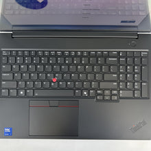 Load image into Gallery viewer, Lenovo ThinkPad P16s Gen 3 Black 1.4 GHz Intel Core Ultra 7 32GB RAM 1TB Solid State Drive NVIDIA RTX 500 Ada 4 GB