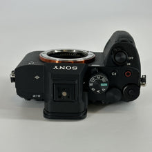 Load image into Gallery viewer, Sony Alpha 7 IV 33MP Black