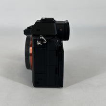 Load image into Gallery viewer, Sony Alpha 7R V 61MP Black